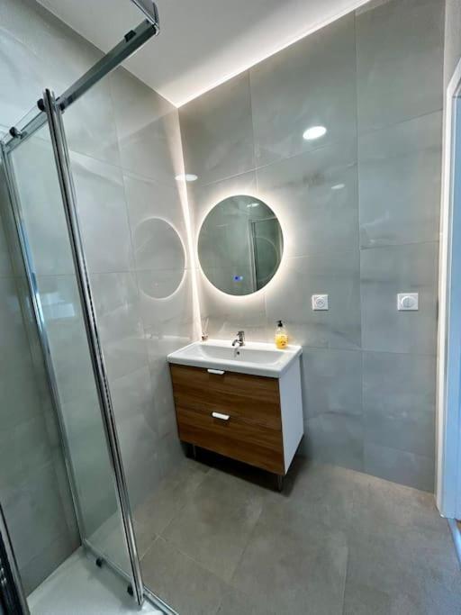 Maison Cosy, Grand Paris, A 3 Minutes Du Metro Villejuif Exterior photo